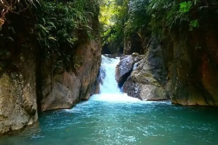 Refreshing and Enticing Waterfall Tours in Bogor to Visit